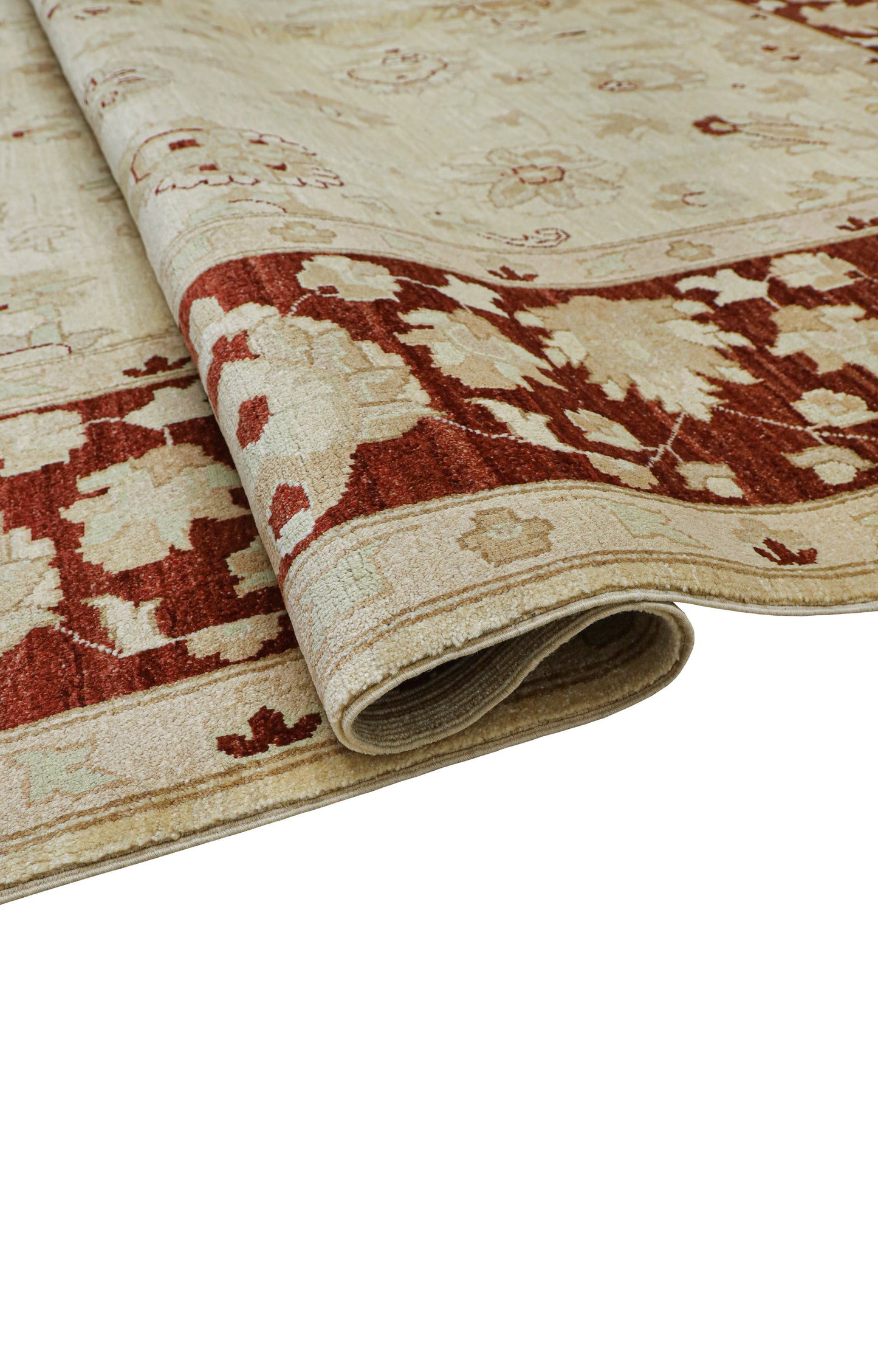 Sultani 9.66 Square Meters