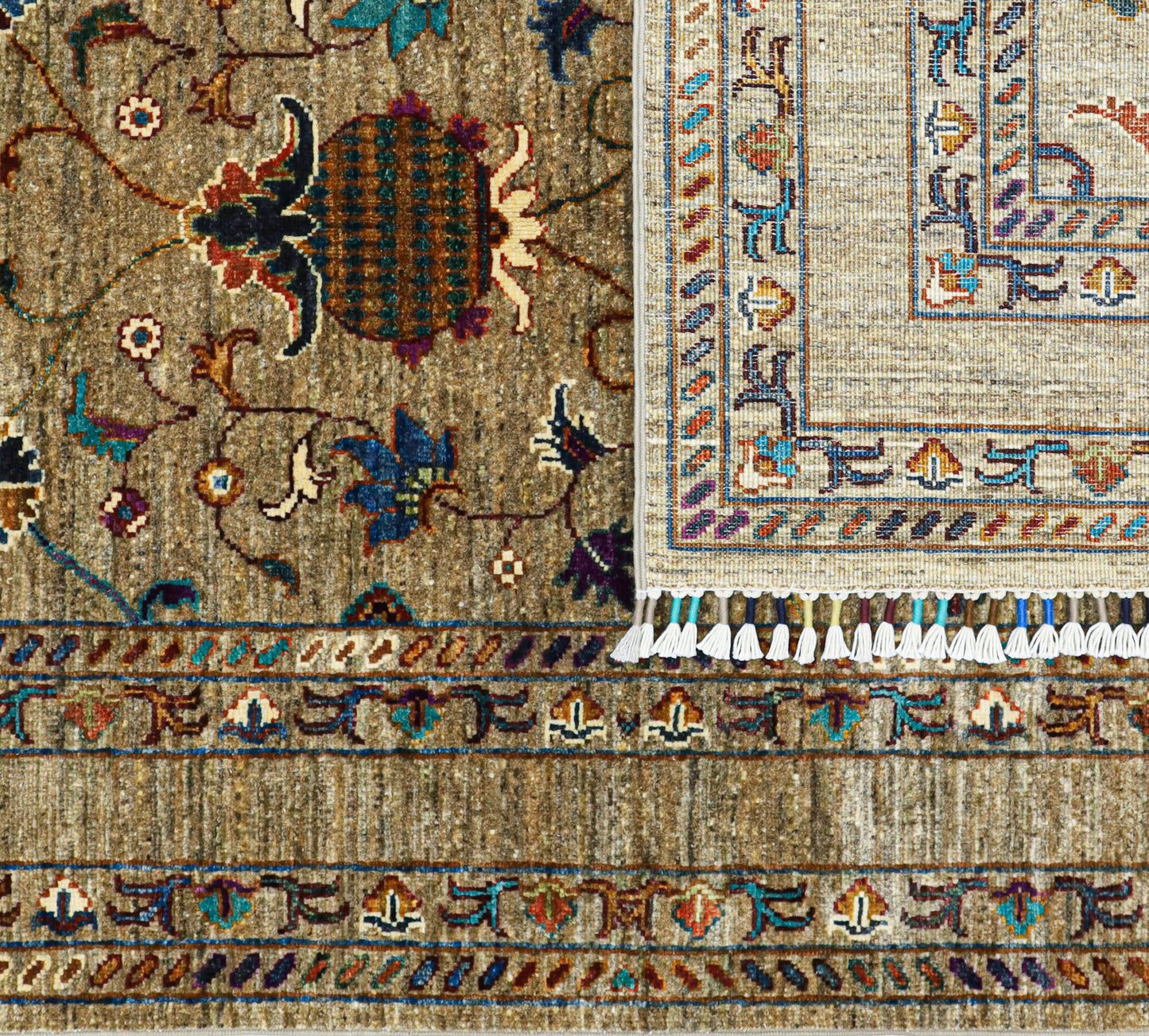 Afghan Suzani Floral Rug – Earthy Tones with Vase Motif (1.52 square meters)